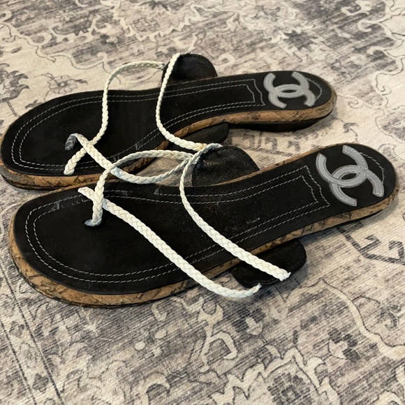 Needs repair! Chanel Authentic, sandal 36.5 - Picture 1 of 6